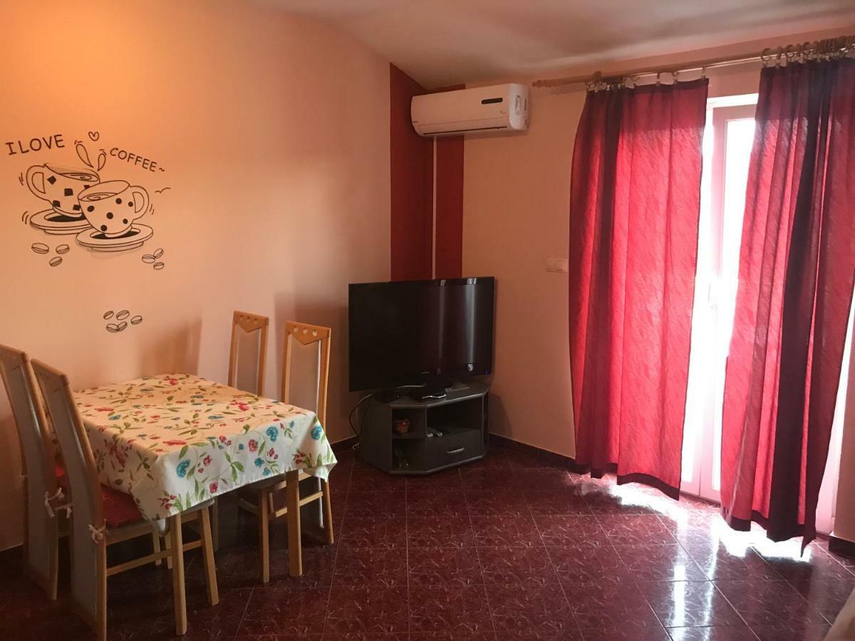 Apartmani Paulina Lopar Εξωτερικό φωτογραφία