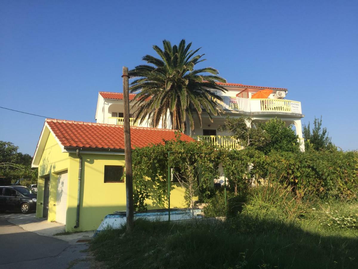 Apartmani Paulina Lopar Εξωτερικό φωτογραφία
